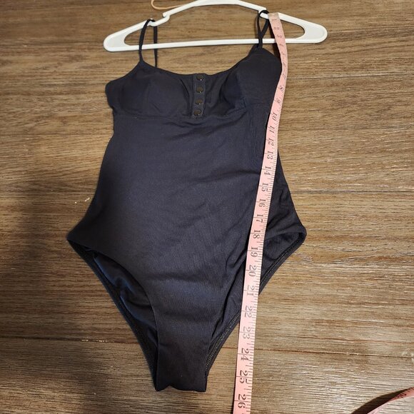 Melissa Odabash Calabasas Ribbed One-Piece Swimsuit Black Size 2 - Picture 3 of 9